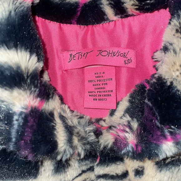 Betsy Johnson kids faux fur black/tan/pink coat/ cat purse lot - Picture 4 of 14